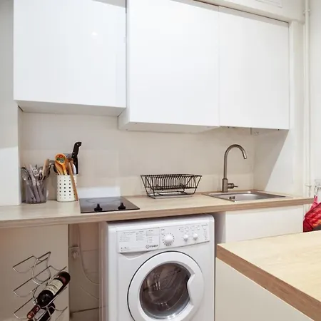 アパート Charming Little Flat With Court Close To Eiffel Tower In - Welkeys パリ
